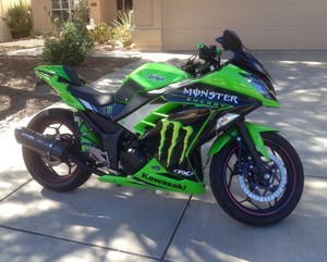 kawasaki ninja 300