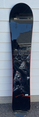 バートン BURTON スノーボード板 Dragon ドラゴン 156cm バートン BURTON スノーボード板 Dragon ドラゴン 156cm 【公式通販】