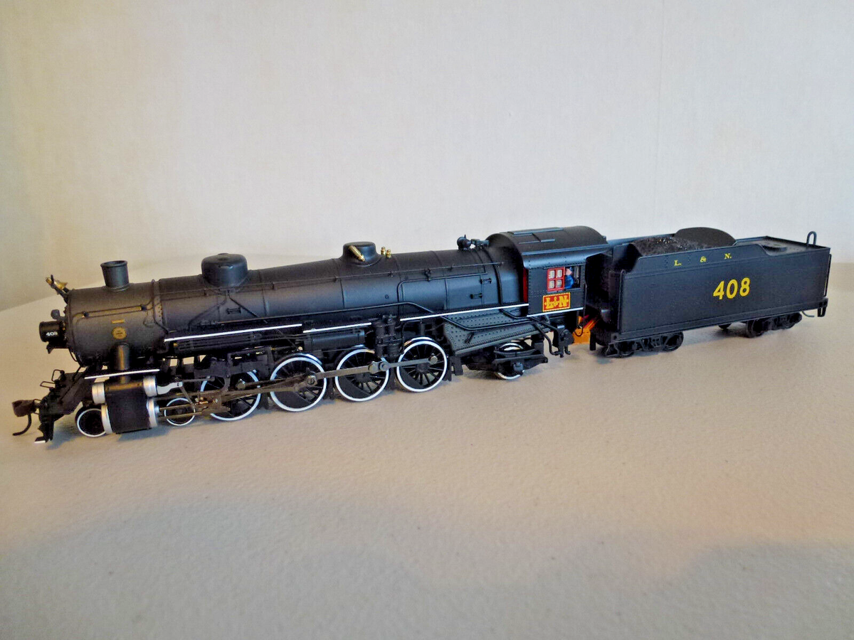 SPECTRUM 81608 USRA 4-8-2 MOUNTAIN LOCO - LOUISVILLE & NASHVILLE