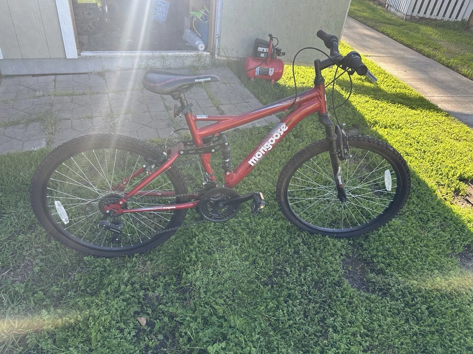 2 Different Bikes One Each Is 40 Or Both For 70 - Image 2 of 3