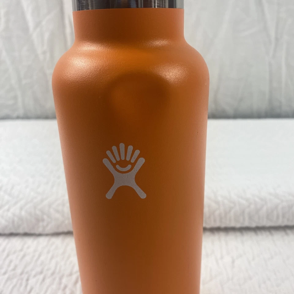 Hydro Flask Bottle Insulated Stainless Steel 21oz Wide Mouth Water BPA Free Flas - Image 2 of 4