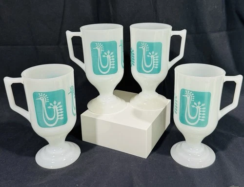 Set 4 Federal Vintage MILK GLASS TURQUOISE Rooster Chicken Footed Mugs Cups