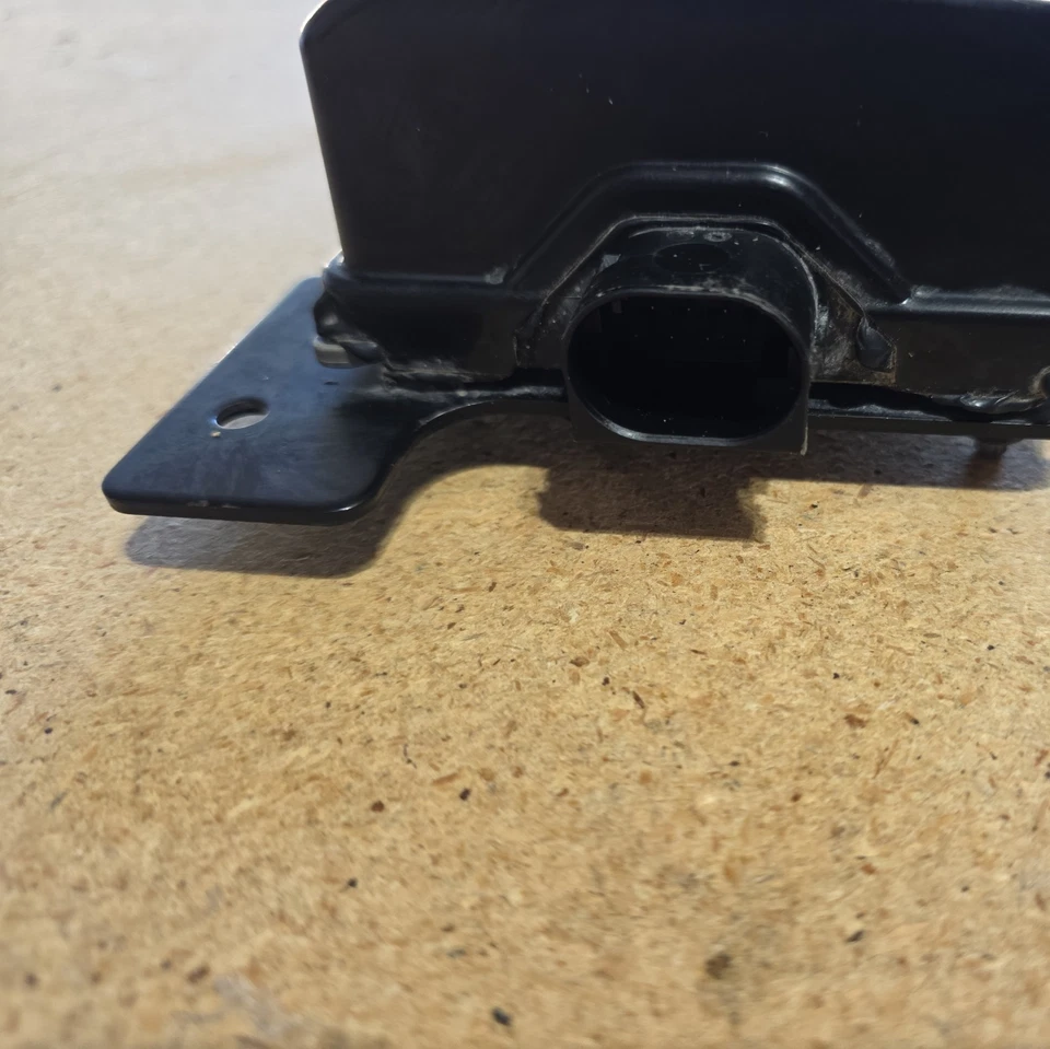 2014-2020 Infiniti Q50 Distance Adaptive Cruise Control Radar w/ Bracket OEM - Image 4 of 4