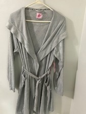 Juicy Couture Women's L/XL Short Length Robe Lt Gray Embossed Soft NWT
