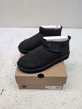 NIB UGG Classic Ultra Mini 1116109 Women's Fashion Boots Black Sz 9 G6