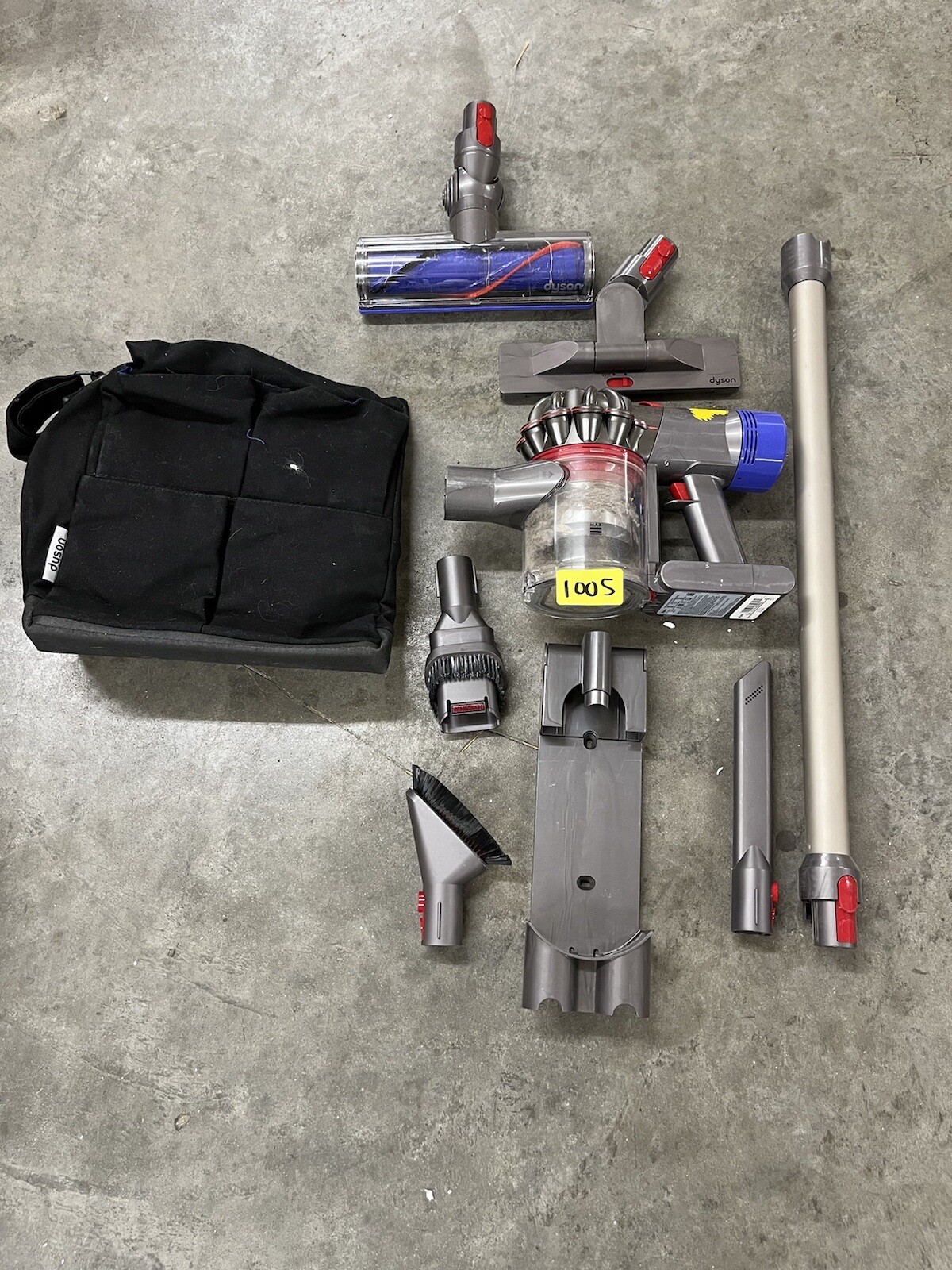 Dyson V7 Absolute Cordless Vacuum Black 