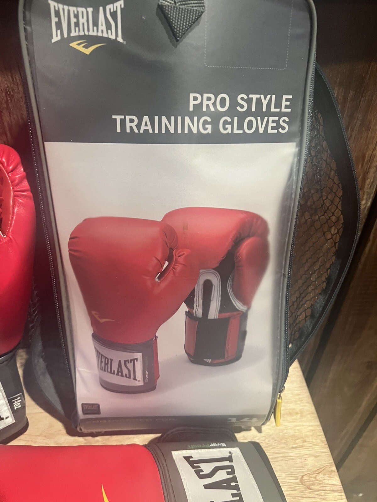 Everlast Pro Style Training Boxing Gloves 14 oz Red & White 9283516994