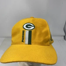 Green Bay Packers Vintage Logo Athletic NFL Proline Strapback Hat Adult Yellow