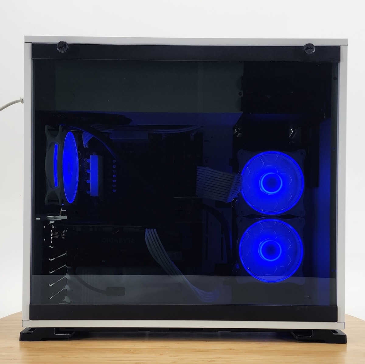 Gaming PC i3-13100F 16GB RAM 512GB SSD RTX 2060 12GB Windows Gaming PC i3-13100F 16GB RAM 512GB SSD RTX 2060 12GB Windows