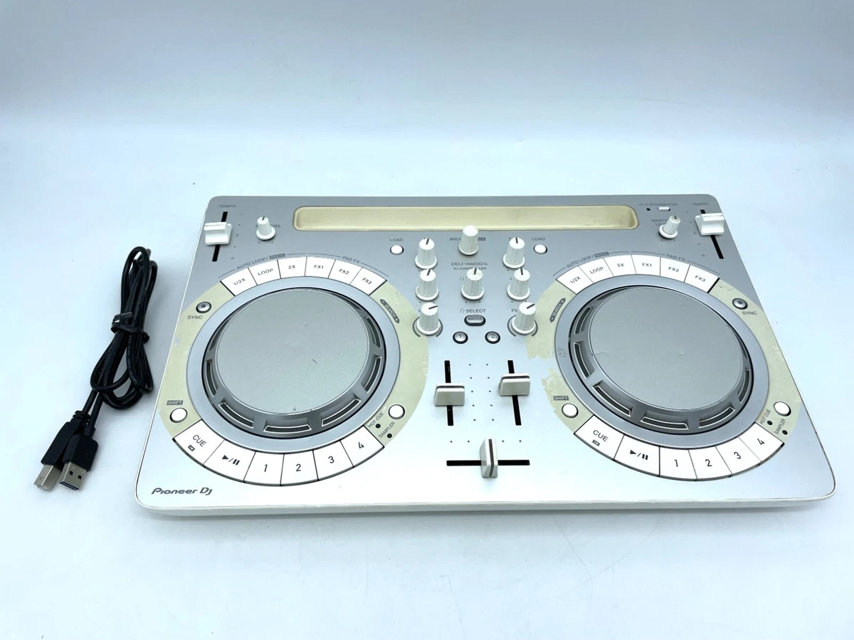 Pioneer DDJ-WEGO4-W DJ Controller Silver Only one play button 