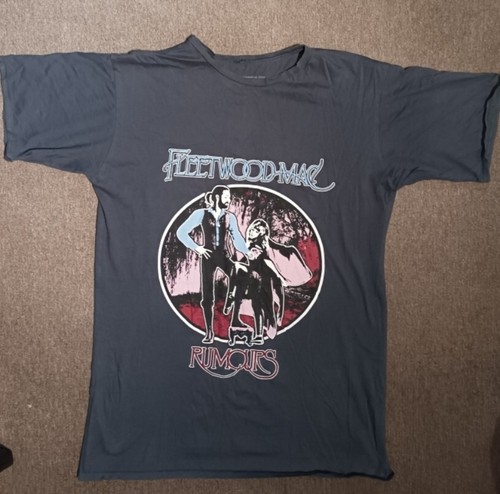 Fleetwood Mac T-Shirt Ufficiale – Vintage Rumours Band Logo – Taglie S-XXL – Nero