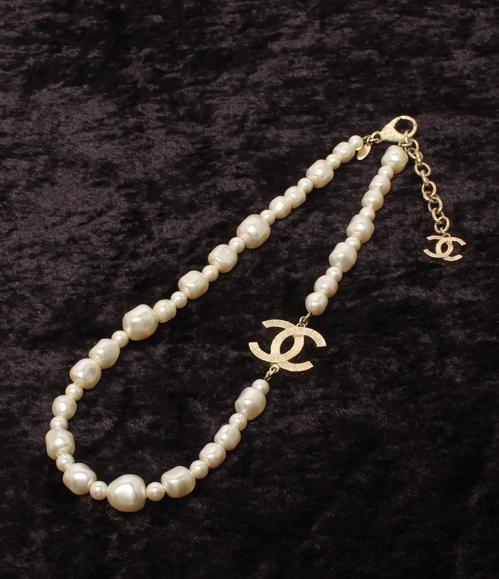 Taluosi Women's Fashion Big Faux Pearls Curb Chain Choker Collar Statement  Necklace 