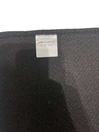 Honda Accord Floor Mats Black 4pc Manufacture Date 01/30/2020 OEM - Picture 5 of 9
