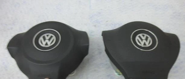 VOLKSWAGEN GOLF LH JETTA OEM CONDUCTOR VOLANTE IZQUIERDO AIRBAG 1KM 880 201 D 81U Foto 3 de 4