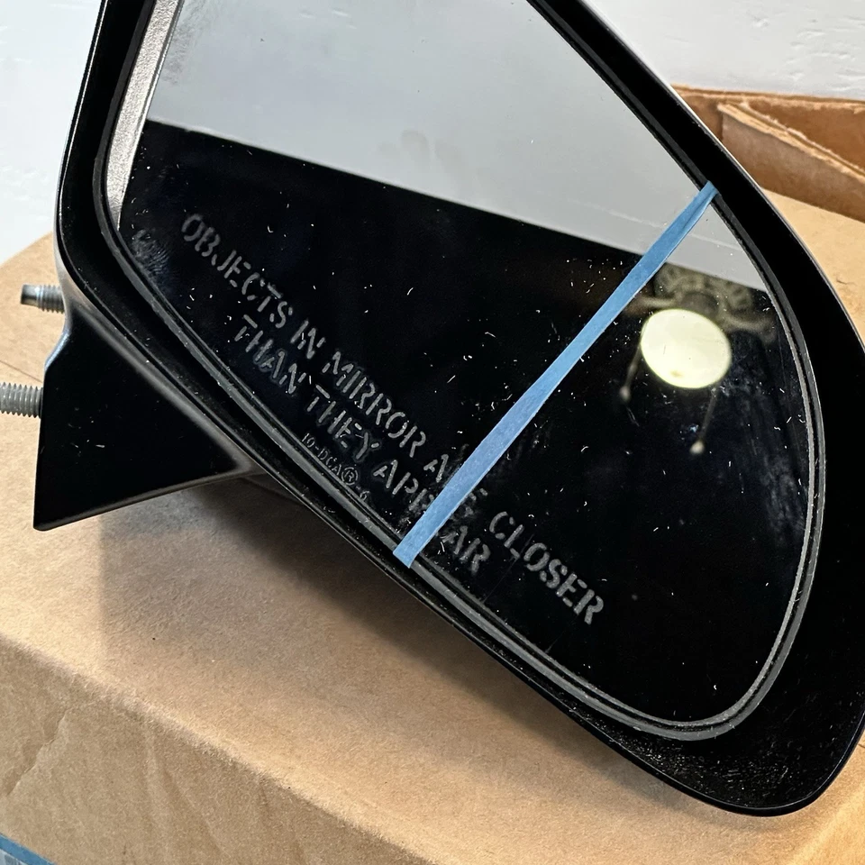 New OEM GM 10113846 - GM RH Mirror For 1987-1988 Chevy Caprice Flat Black - Image 4 of 4