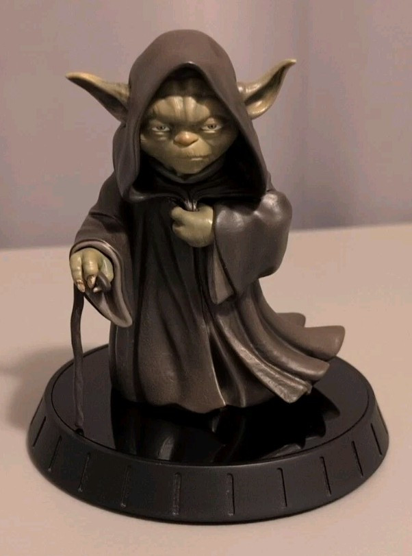 Star Wars Yoda Ilum Limited Edition Statue Adam Hughes Art Gentle