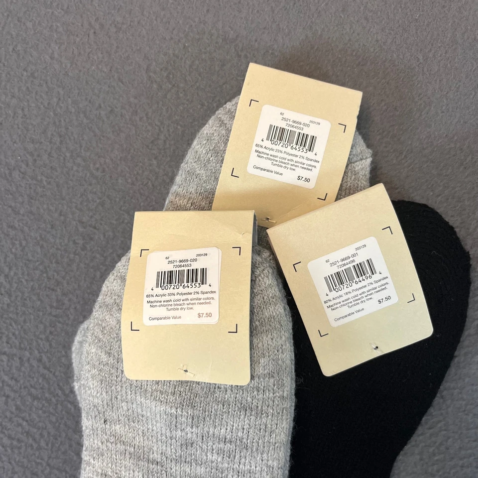 Lot of 3 G H Bass  & Company Women’s Socks Size SM One Size Gray Black Crew Rib - Image 3 of 4
