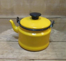1 Enamelware Yellow Tea Pot with Handle. 5¼"W x 3½"D x 5¼"H with the Lid on.