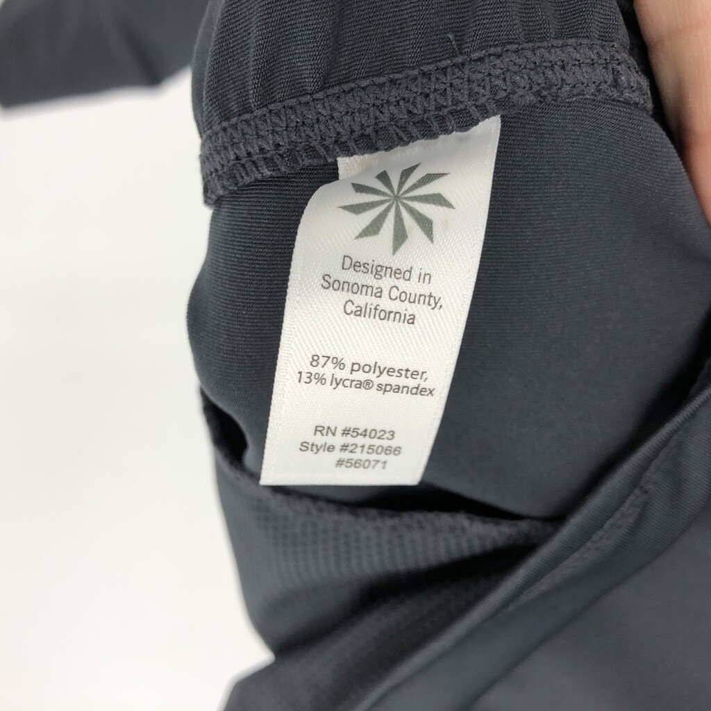 Athleta Women's Black Solid Polyester Long Sleeve… - image 8