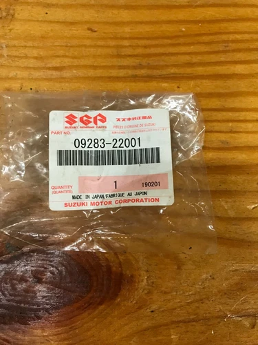 OIL SEAL, RH (22X40X8)