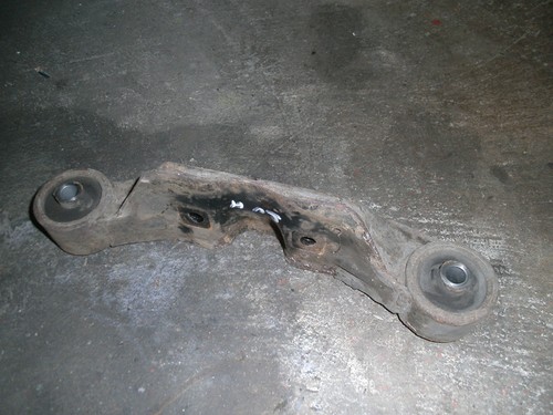 Getriebe Halter    Subaru Legacy BL/BP 3.0R spec.B Bj.05