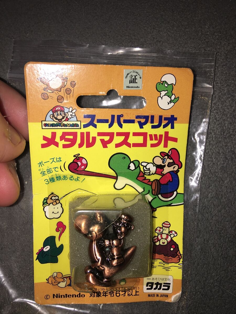 Super Mario World Mario Yoshi Metal Figure Nintendo Rare Super Mario World Mario Yoshi Metal Figure Nintendo Rare