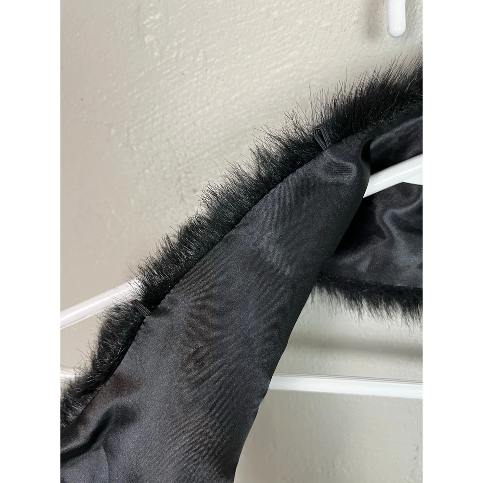 NUEVO suéter/chaqueta de repuesto para mujer negro con cuello de piel sintética y ribete Foto 3 de 4