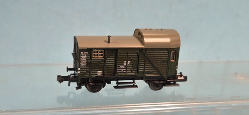 Fleischmann N 8303 Packwagen Pwg der DR Ep.III /TOP | Condition: Gebraucht