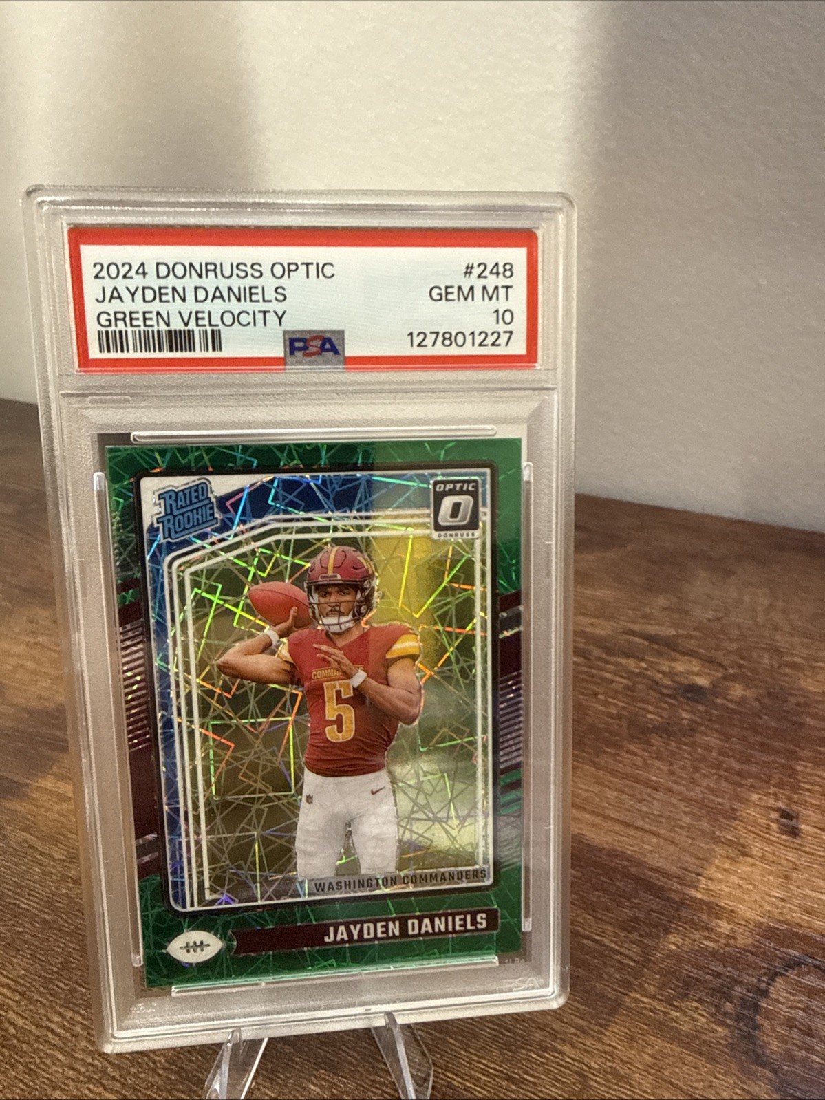 2024 Donruss Optic - Rated Rookie Jayden Daniels #248 Green Velocity PSA 10