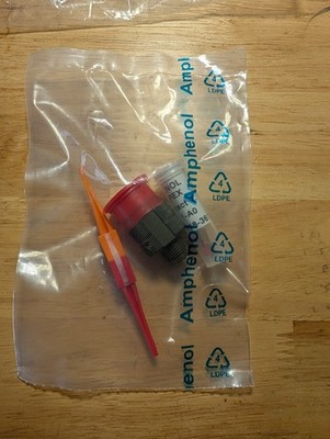 Amphenol D38999/26WA98PA Connector And Pin