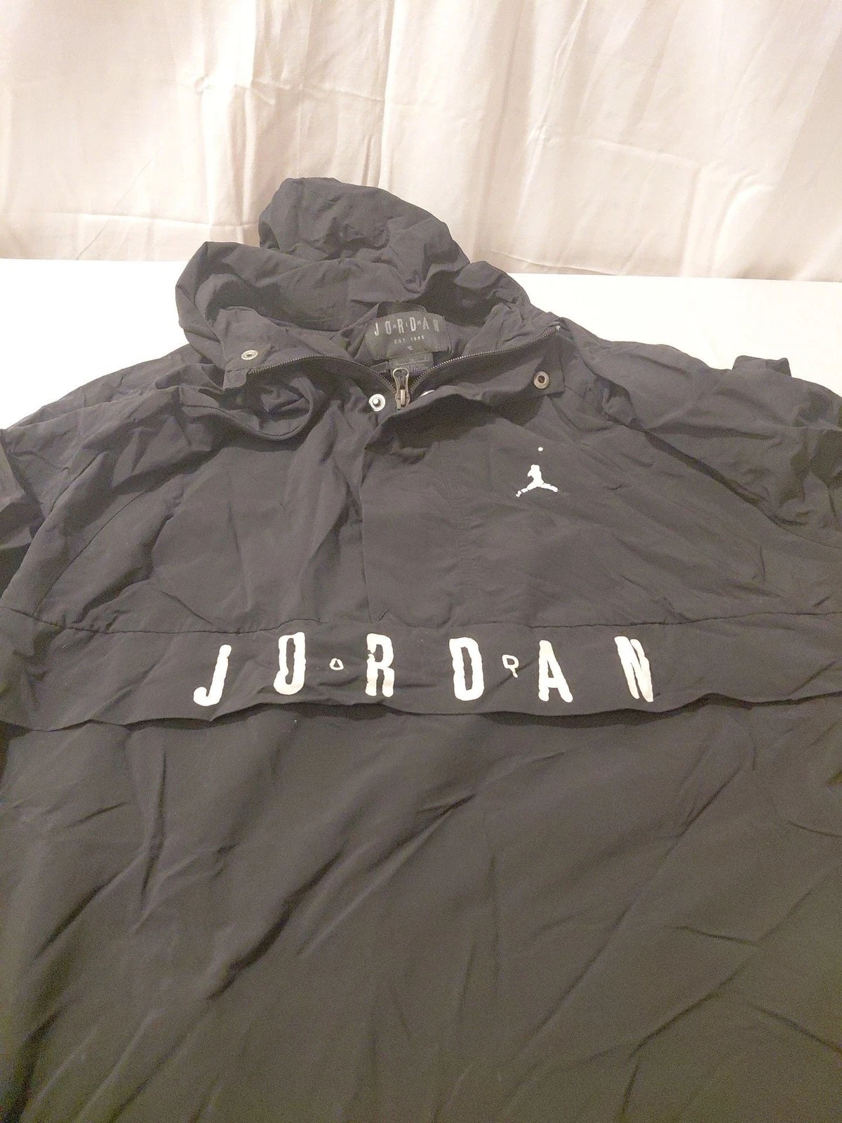 Jordan Est 1985 Black Pullover Windbreaker Jacket XL Vintage distressed letters - product detail image 1