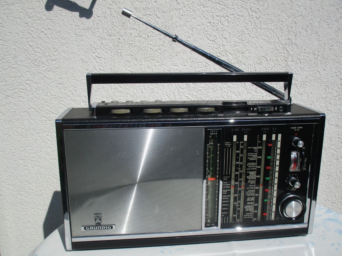 Free to a good home: A Vintage Grundig Satellit 600 Professional | The Post Free to a good home: A Vintage Grundig Satellit 600 Professional | The Post