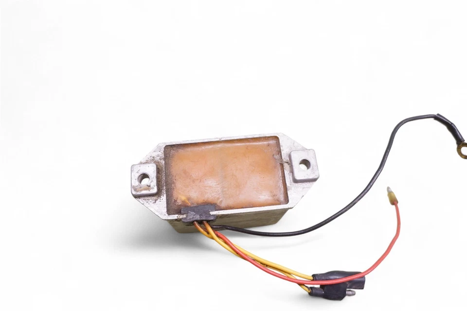 1973 Kawasaki Triple H2 H2750 750 Mach IV 750cc H2A *2154A Regulator  - Imagem 3 de 4