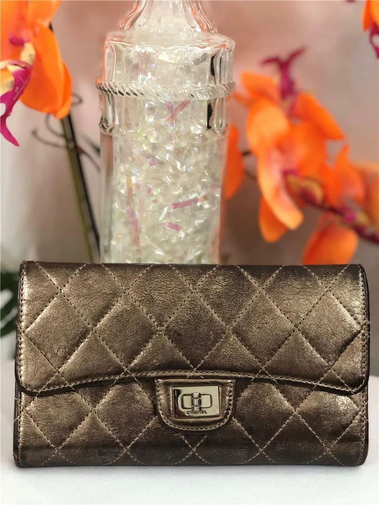 chanel pocket wallet