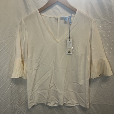 Women s Size 4 Draper James Pleated Sleeve Blouse Willow White NWT TOW0208