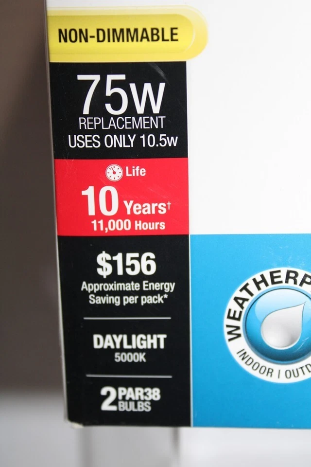 Feit 75w Replacement LED PAR38 Flood Bulbs Daylight Non-Dim 750 Lumens 2-Pack - Image 2 of 3