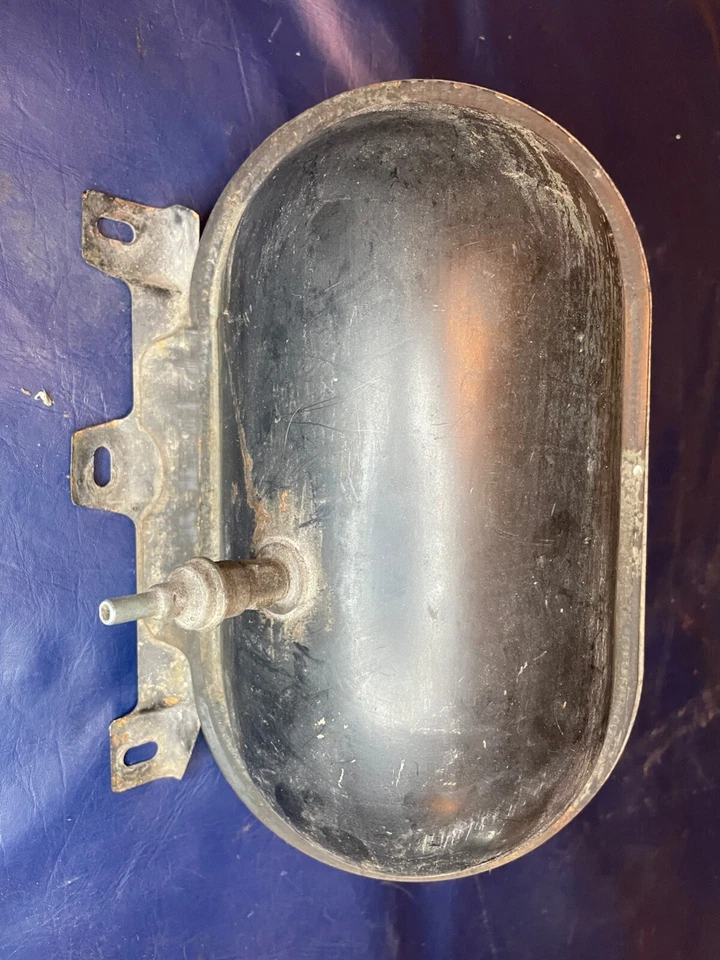 Cadillac 1965-1968 tanque de aire vacío depósito usado original 65 66 67 68 Foto 2 de 4