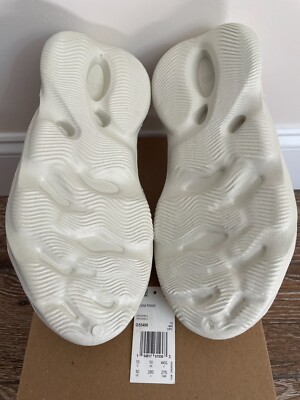 yeezy foam runner white g55486