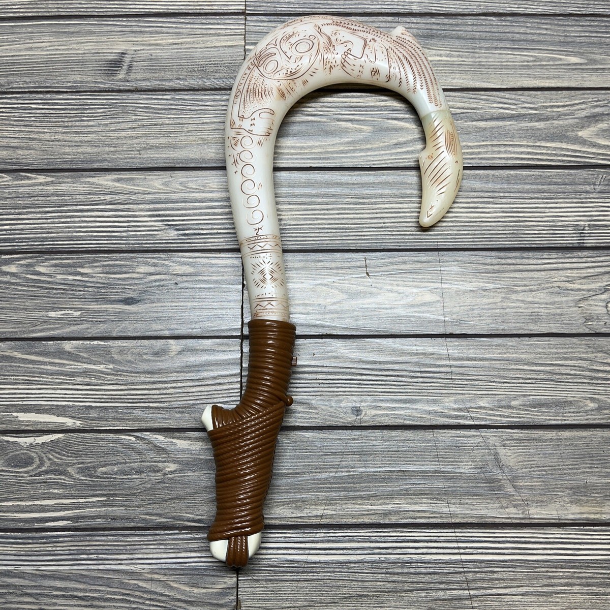 Disney Moana Maui's Magical Fish Hook Lights Sounds Sword