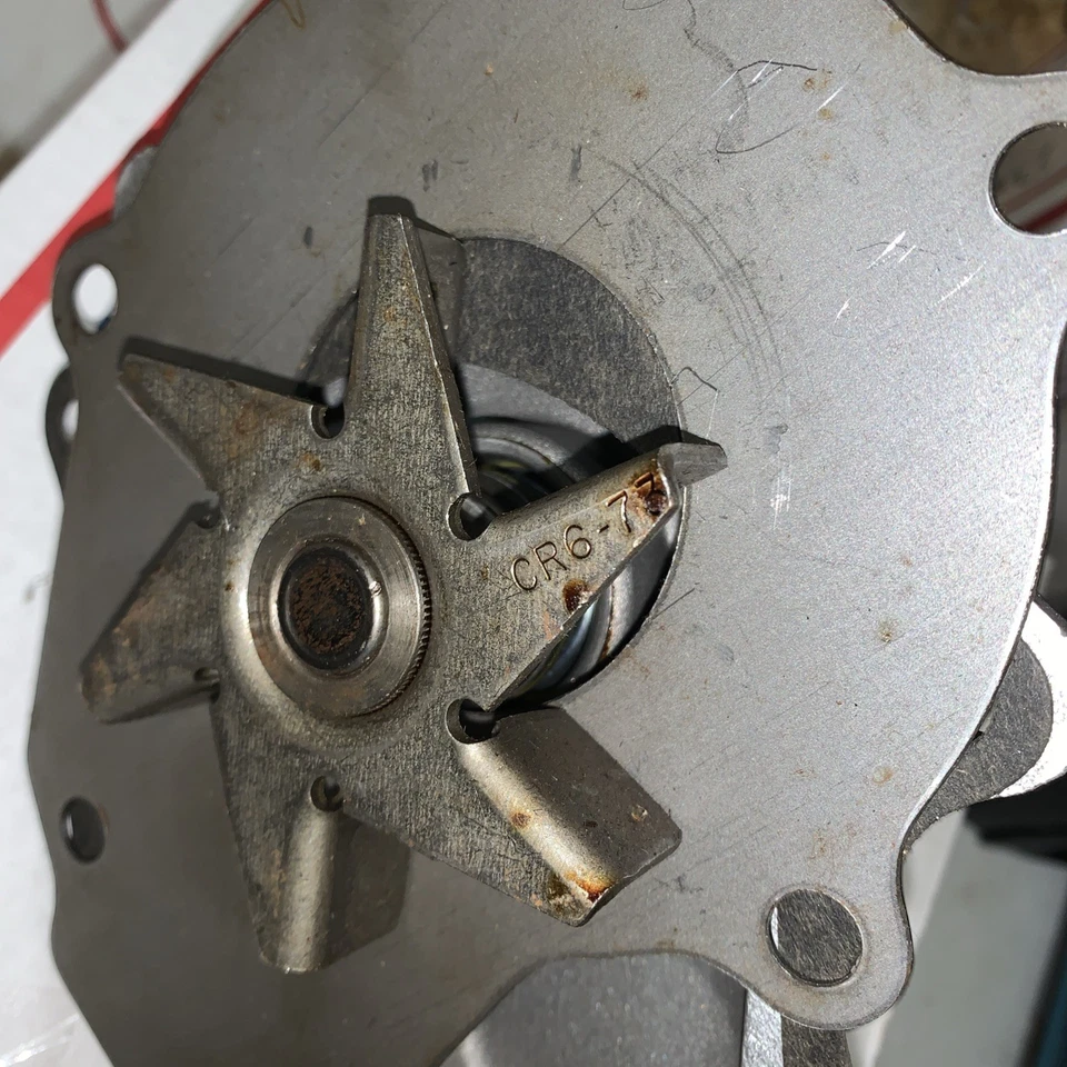 Bomba de agua CH-7000 Plymouth Dodge Chrysler 19 60-83 Foto 3 de 4