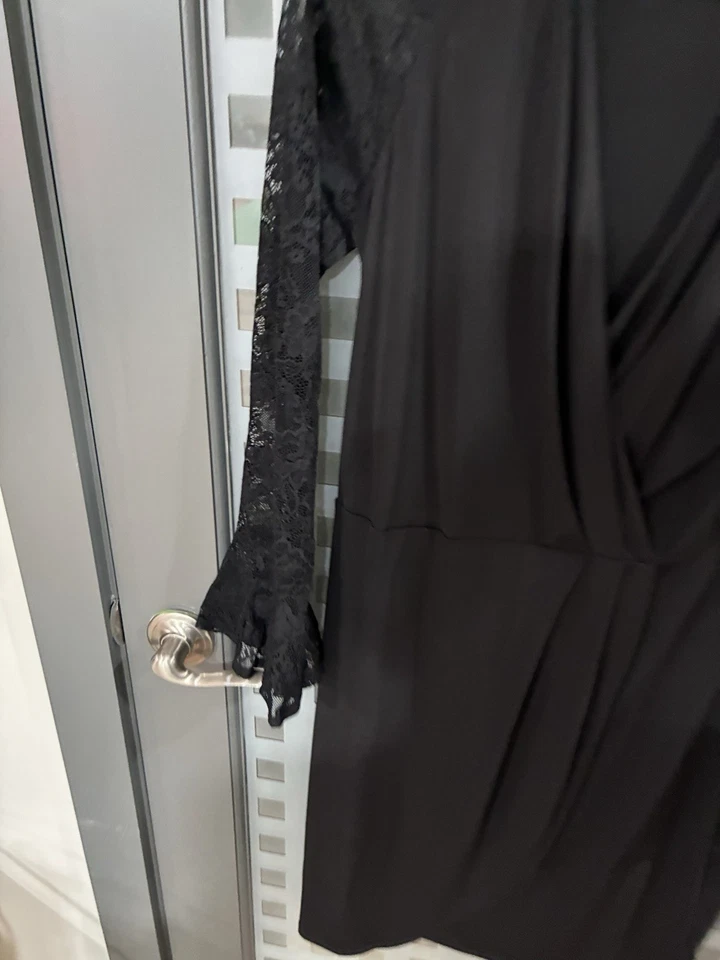 Vestido feminino London Times de renda manga sino tamanho 14  - Imagem 3 de 4