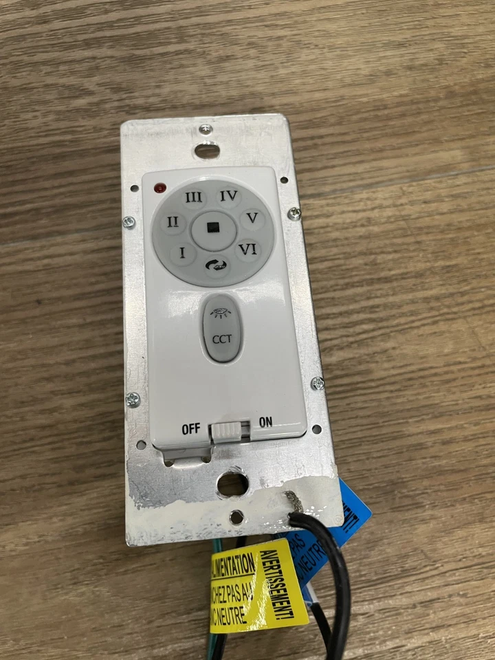 Ventilador interior/exterior Quorum International 52523-59 Dayton 52" 3 aspas - PIEZAS - Foto 3 de 4