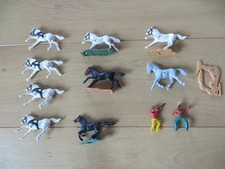 Konvolut Timpo Toys Figuren Kutschpferde Pferde Cowboy Indianer bemalt