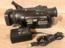 JVC Everio GZ-HD7U 3CCD 60GB Hard Disk Drive HD Camcorder w/ Charger  Battery