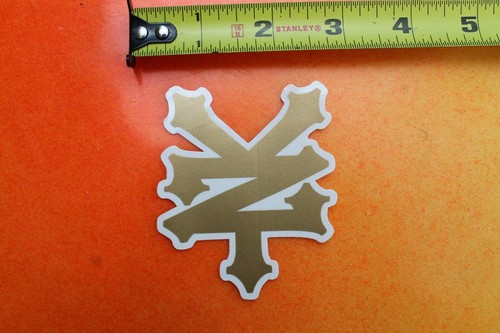ZOO YORK Skateboards New York Yankees Gold Clear NYC rare autocollant de skateboard - Photo 1/4