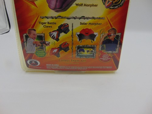 Power Rangers Jungle Fury Wolf Morpher NEW With Yellowed Package 2008 - Picture 11 of 12