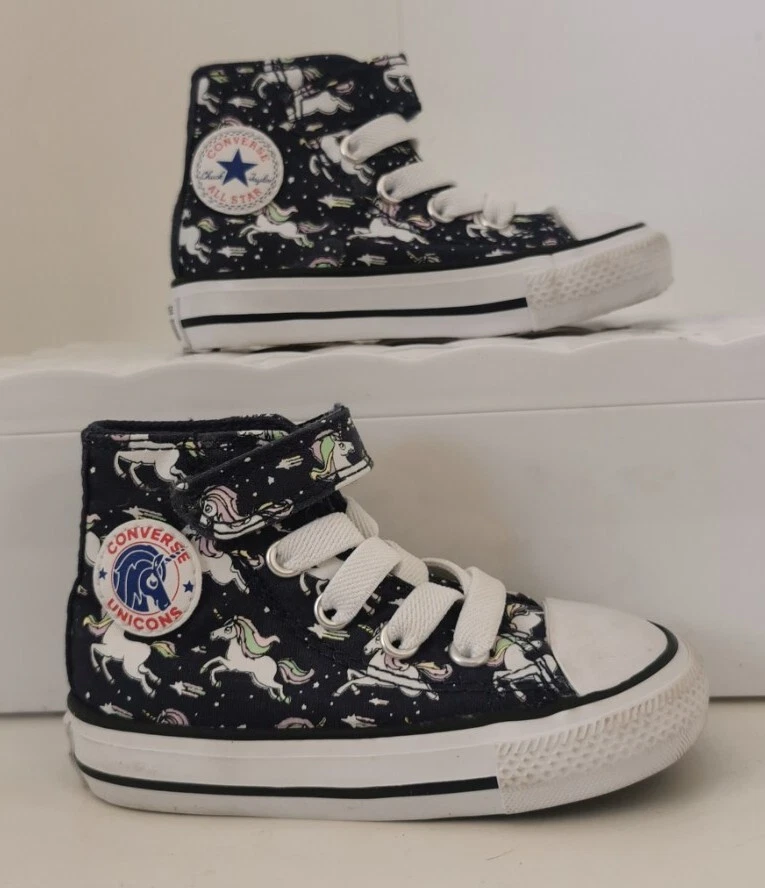 Childrens size hotsell 4 converse
