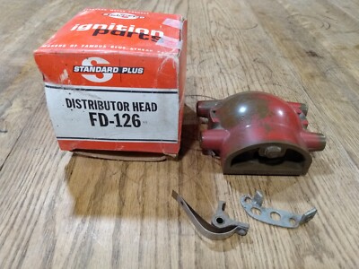 Standard Plus 4 Cycle Distributor Cap FD-126