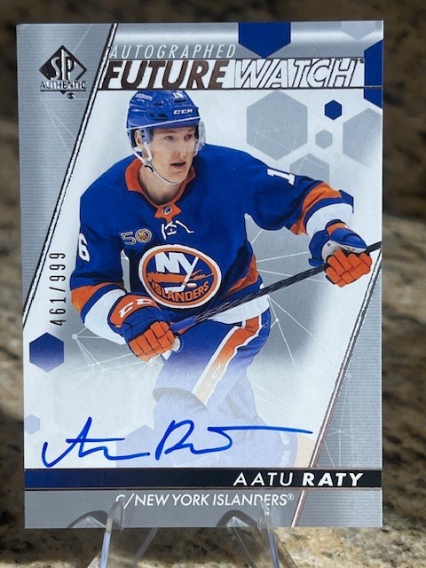 2022-23 SP Authentic Future Watch AUTO Aatu Raty /999 New York Islanders RC
