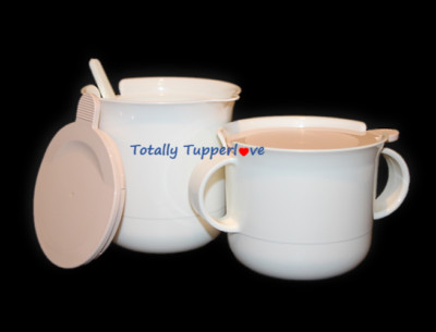 Tupperware Creamer Pitcher & Sugar Bowl Set w/ Spoon 12 oz & 10 oz Pink Vintage
